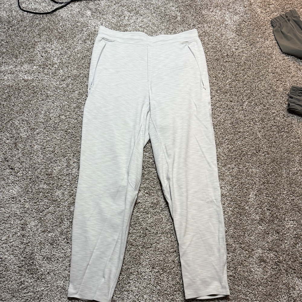Lululemon Mens Balancer Pants Sz M Grey